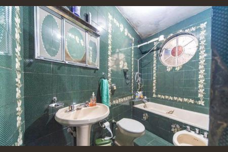 Casa à venda com 3 quartos, 157m² em Vila Helena, Santo André