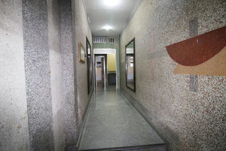 Apartamento para alugar com 60m², 2 quartos e sem vagaÁrea comum - Hall de entrada