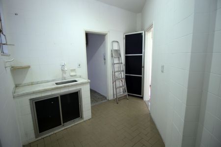 Apartamento para alugar com 60m², 2 quartos e sem vagaCozinha