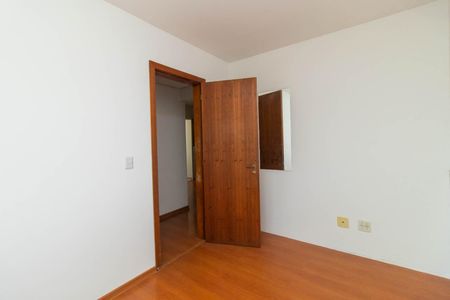 Apartamento à venda com 58m², 2 quartos e 1 vagaQuarto 2