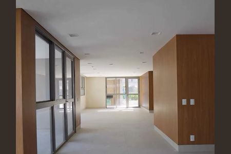 Apartamento à venda com 2 quartos, 71m² em Vila Dom Pedro I, São Paulo