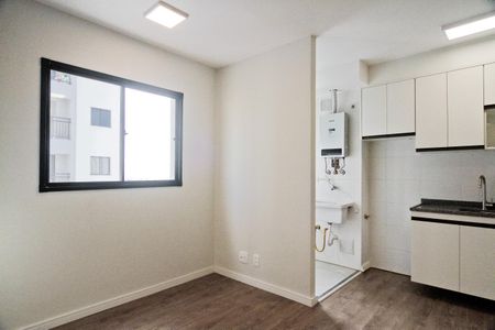 Sala de apartamento para alugar com 2 quartos, 38m² em Vila Albertina, São Paulo