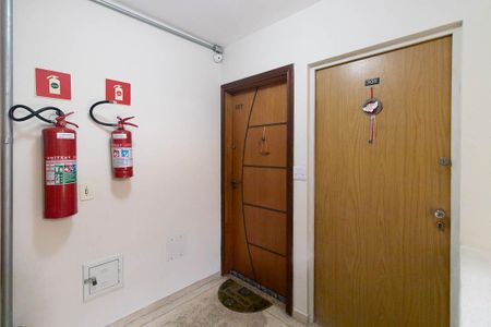 Apartamento à venda com 73m², 2 quartos e 1 vagaHall de entrada