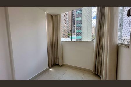 Varanda de apartamento para alugar com 2 quartos, 70m² em Buritis, Belo Horizonte