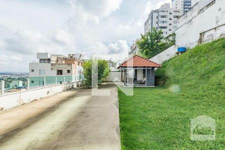 Apartamento para alugar com 70m², 2 quartos e 2 vagasÁrea comum