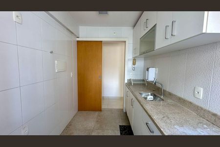 Apartamento para alugar com 70m², 2 quartos e 2 vagasCozinha