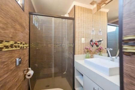 Apartamento para alugar com 126m², 3 quartos e sem vaga Apartamento para alugar com 126m², 3 quartos e sem vagaBanheiro da Suíte