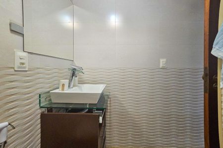 Apartamento para alugar com 126m², 3 quartos e sem vaga Apartamento para alugar com 126m², 3 quartos e sem vagaBanheiro