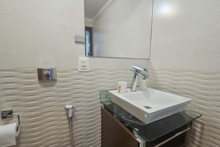 Apartamento para alugar com 126m², 3 quartos e sem vaga Apartamento para alugar com 126m², 3 quartos e sem vagaBanheiro