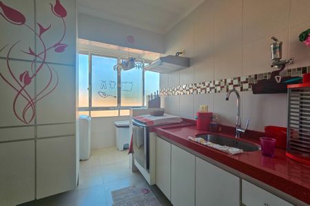 Apartamento para alugar com 126m², 3 quartos e sem vaga Apartamento para alugar com 126m², 3 quartos e sem vagaCozinha