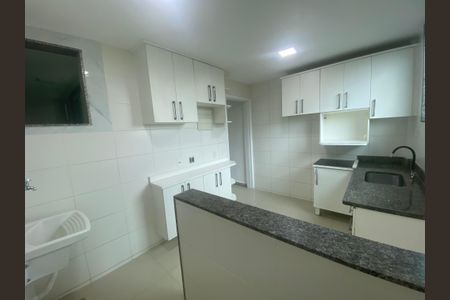 Cozinha de apartamento para alugar com 3 quartos, 78m² em Freguesia (Jacarepaguá), Rio de Janeiro
