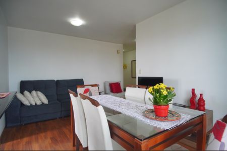 Apartamento à venda com 93m², 3 quartos e 1 vagaSala