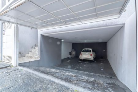 Casa à venda com 140m², 3 quartos e 4 vagasGaragem