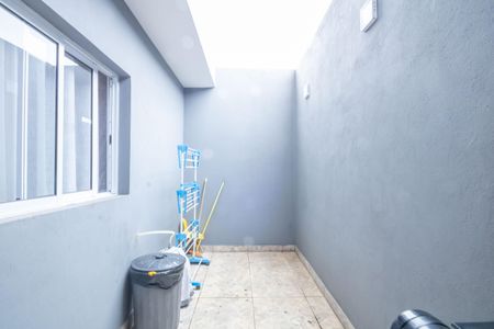 Casa à venda com 140m², 3 quartos e 4 vagasQuintal e Área de Serviço