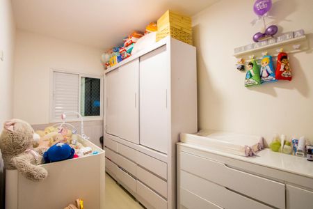 Apartamento à venda com 57m², 2 quartos e 1 vagaQuarto 2