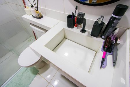 Apartamento à venda com 57m², 2 quartos e 1 vagaBanheiro social