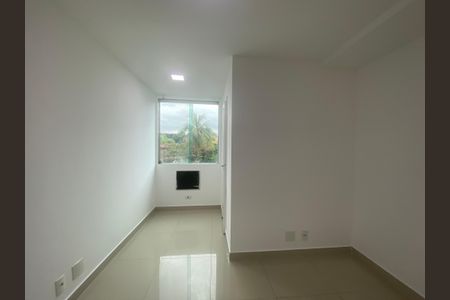 Sala de apartamento para alugar com 2 quartos, 72m² em Freguesia (Jacarepaguá), Rio de Janeiro