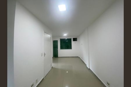 Sala de apartamento para alugar com 2 quartos, 72m² em Freguesia (Jacarepaguá), Rio de Janeiro