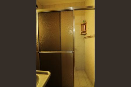 Banheiro de kitnet/studio para alugar com 1 quarto, 20m² em Jardim Copacabana, São Bernardo do Campo