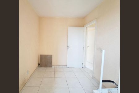 Quarto 1 de apartamento para alugar com 2 quartos, 40m² em São Pedro, Osasco