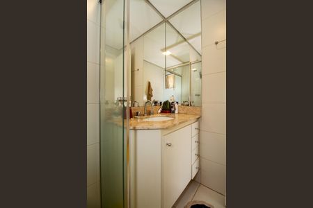 Apartamento para alugar com 50m², 1 quarto e 1 vagaBanheiro da Suíte