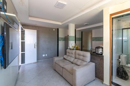 Sala de apartamento para alugar com 2 quartos, 49m² em Bento Ribeiro, Rio de Janeiro