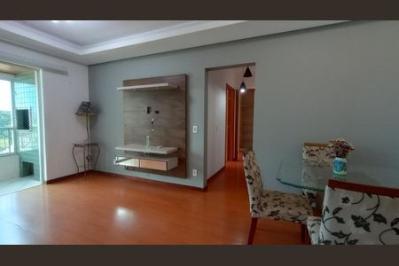 Apartamento à venda com 62m², 2 quartos e 1 vagaSala