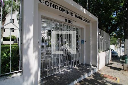 Apartamento para alugar com 73m², 3 quartos e 1 vagaFachada e portaria