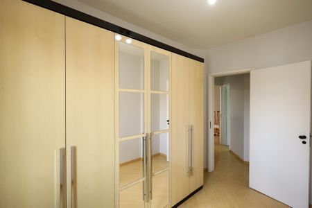 Apartamento para alugar com 73m², 3 quartos e 1 vagaQuarto 2