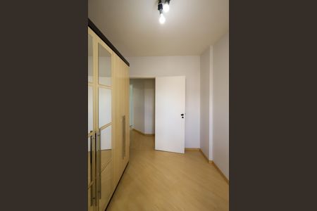 Apartamento para alugar com 73m², 3 quartos e 1 vagaQuarto 2
