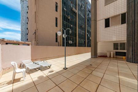 Apartamento à venda com 40m², 1 quarto e 1 vagaÁrea comum