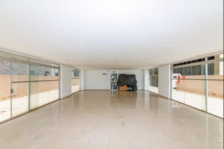 Apartamento à venda com 40m², 1 quarto e 1 vagaÁrea comum