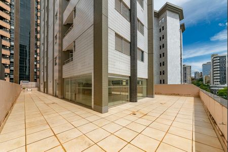 Apartamento à venda com 40m², 1 quarto e 1 vagaÁrea comum