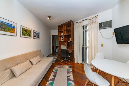 Sala de apartamento à venda com 1 quarto, 40m² em Savassi, Belo Horizonte