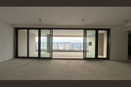 Apartamento à venda com 230m², 4 quartos e 3 vagasFoto 10