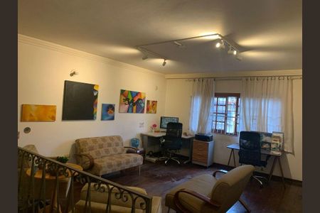 Casa à venda com 3 quartos, 180m² em Jardim Pinheiros, São Paulo