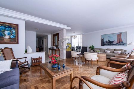 Apartamento à venda com 3 quartos, 264m² em Higienópolis, São Paulo