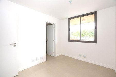 Apartamento à venda com 3 quartos, 115m² em Piratininga, Niterói