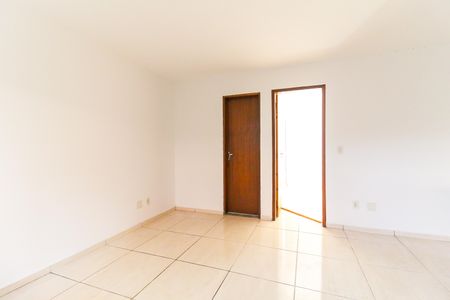 Sala/Cozinha de apartamento para alugar com 1 quarto, 30m² em Vila Princesa Isabel, São Paulo