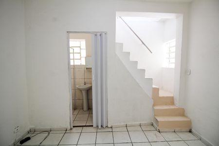 Sala de casa para alugar com 2 quartos, 50m² em Chácara Mafalda, São Paulo