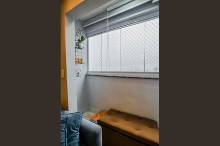 Sala de apartamento à venda com 2 quartos, 50m² em Vila Floresta, Santo André