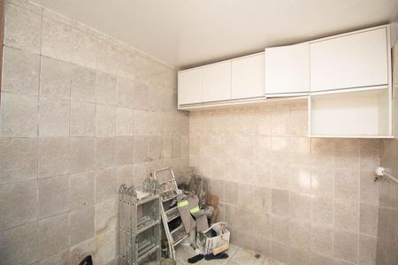 Cozinha de casa para alugar com 1 quarto, 35m² em Vila Leonor, São Paulo