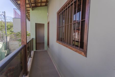 Casa à venda com 109m², 2 quartos e 2 vagasVaranda da Copa