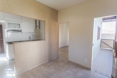 Casa à venda com 109m², 2 quartos e 2 vagasCopa