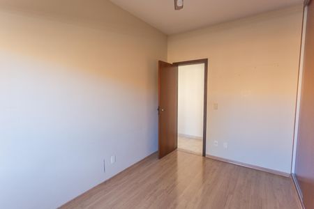 Casa à venda com 109m², 2 quartos e 2 vagasQuarto 2