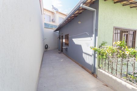 Casa à venda com 109m², 2 quartos e 2 vagasQuintal