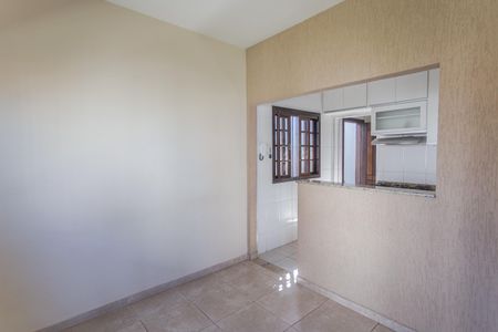 Casa à venda com 109m², 2 quartos e 2 vagasCopa