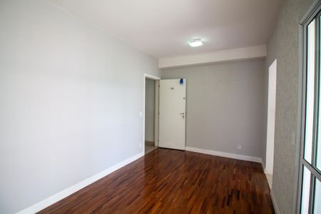 Sala de apartamento para alugar com 2 quartos, 75m² em Santo Amaro, São Paulo