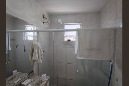 Casa à venda com 123m², 2 quartos e 3 vagas Casa à venda com 123m², 2 quartos e 3 vagasBanheiro Social