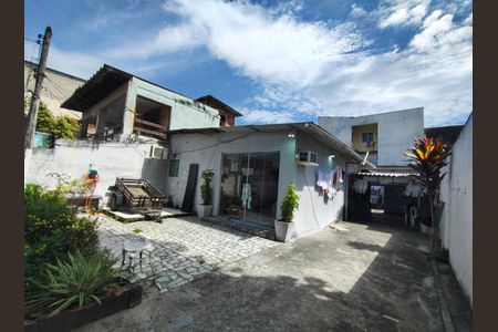 Casa à venda com 123m², 2 quartos e 3 vagas Casa à venda com 123m², 2 quartos e 3 vagasÁrea Externa